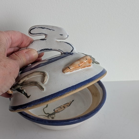 Easter Studio Pottery lidded cheese dish bunny handle Ceramic Easter Carrot - Picture 7 of 12